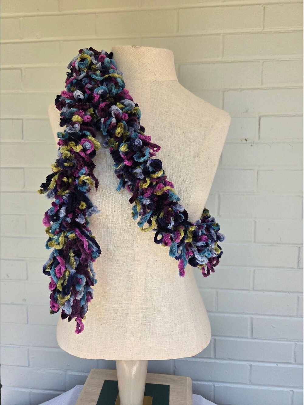 Multi color textures skinny scarf